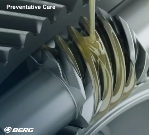 Lubrication being added to a worm gear